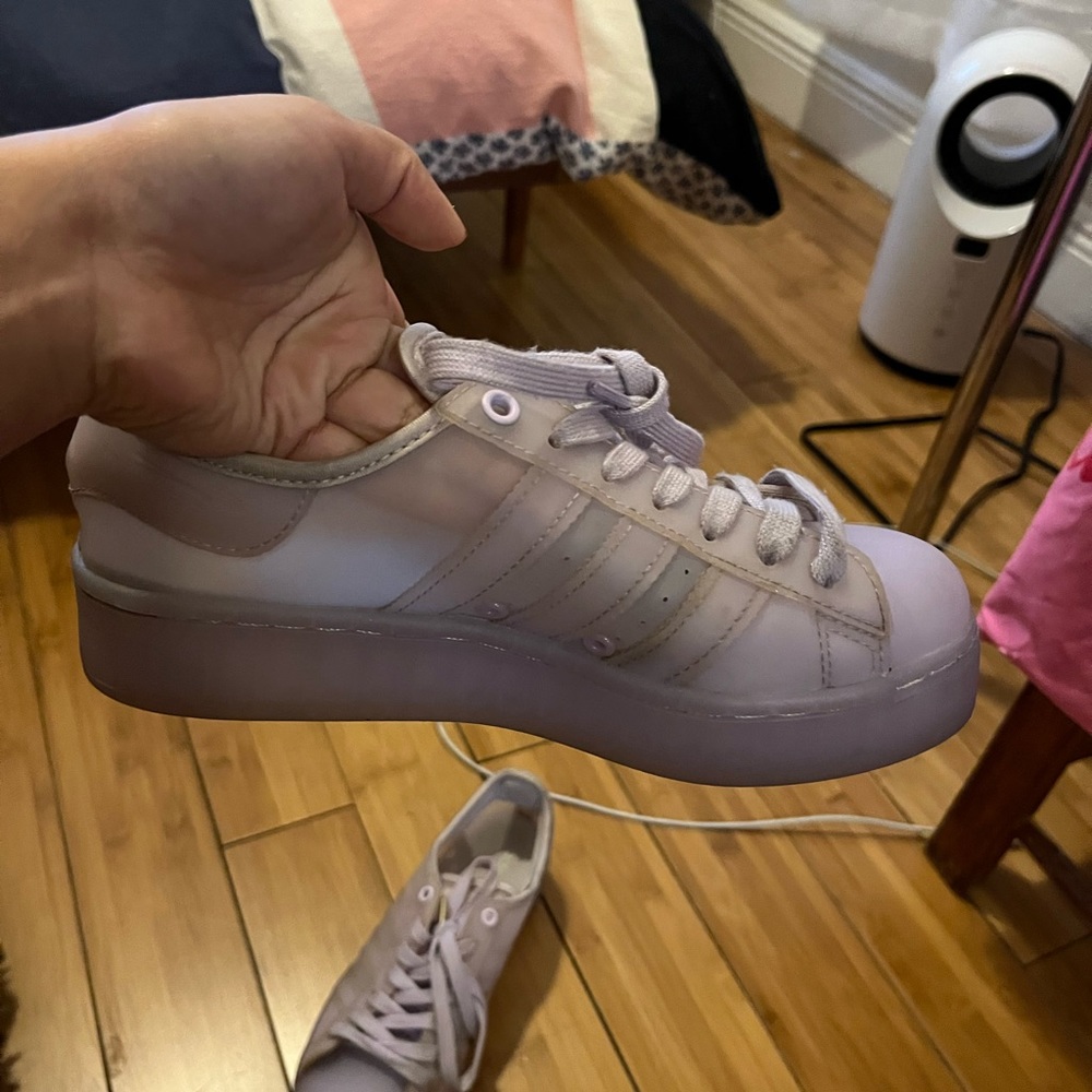 Platform adidas